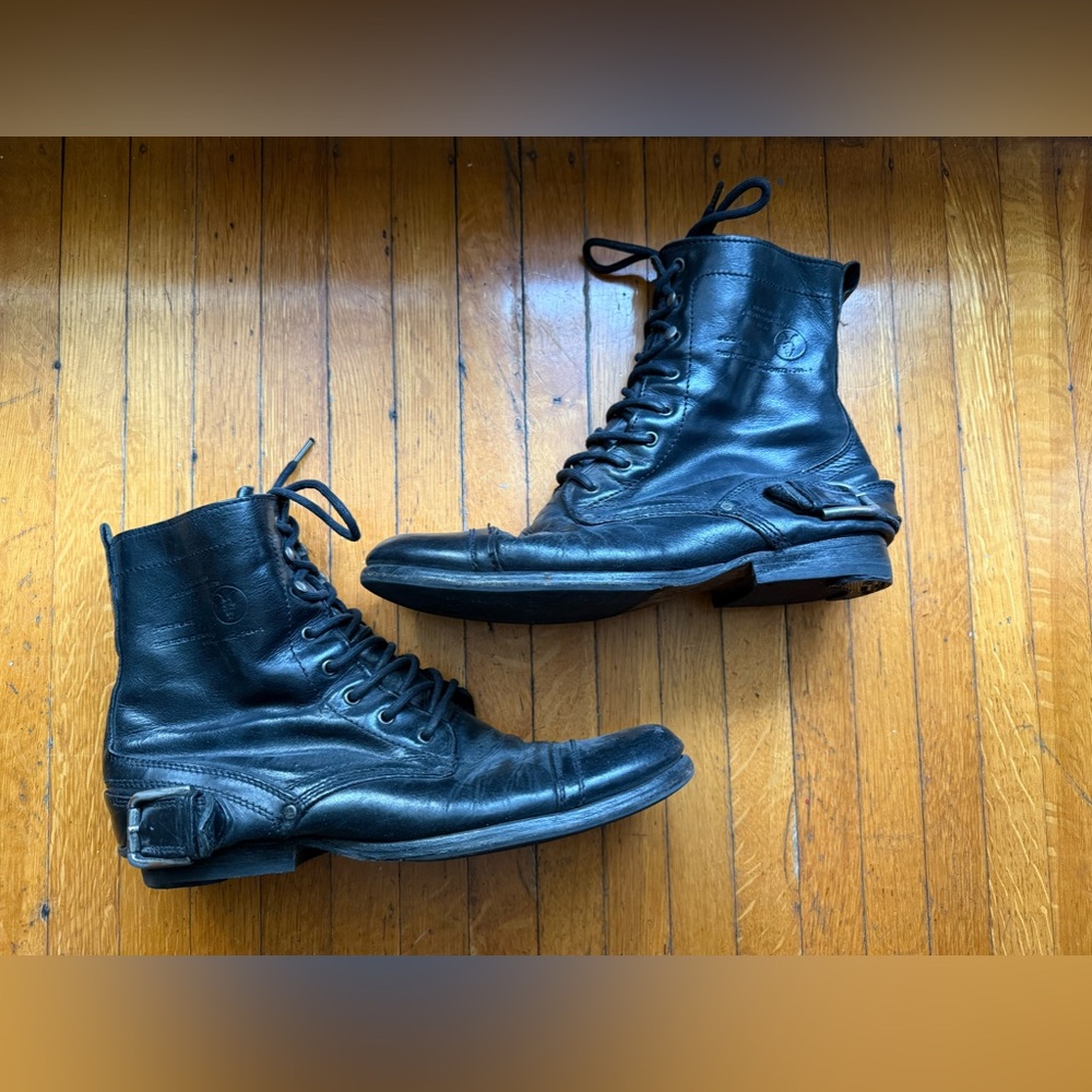 All Saints•Black High-Top Boots with Lace-Up Design and Polished Leather Finish